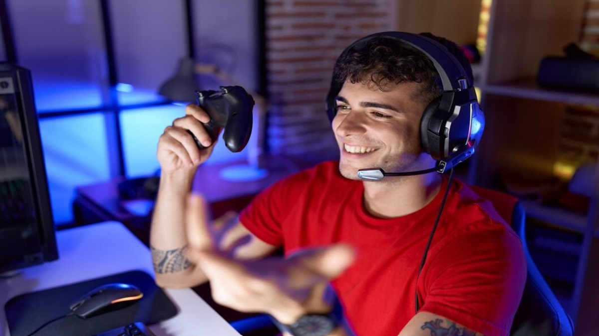 Best Gaming Headphones Elevate Your Play By Capturing Enemy